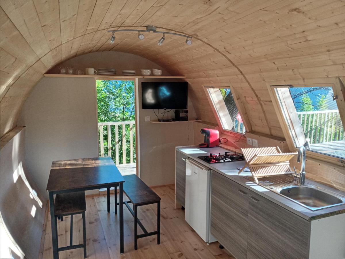 Les Insolites Du Villaret Saint-Vincent-les-Forts Buitenkant foto